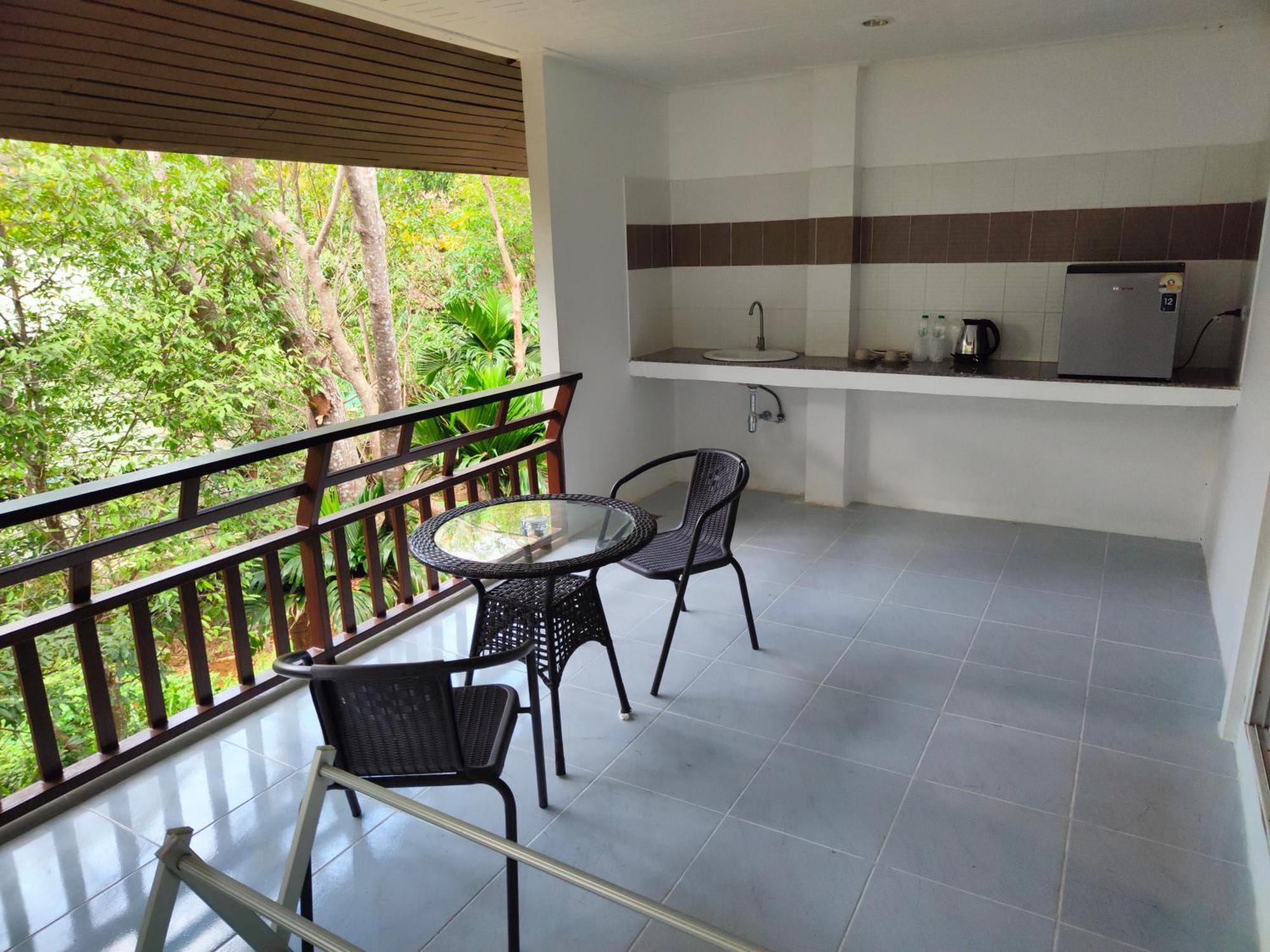 Phuket Jungle Experience Resort Karon 外观 照片